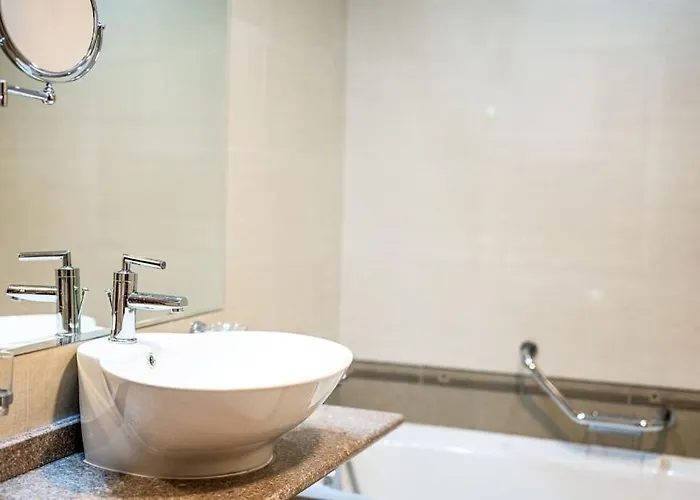 Host2u Slope-side By The Gondola Apartman