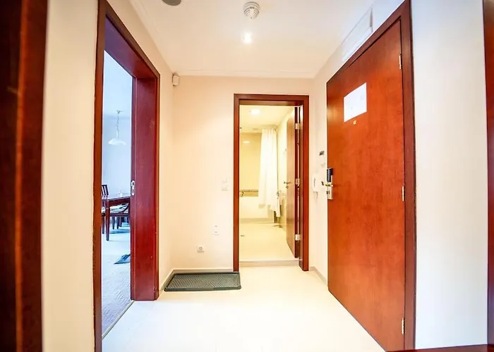 Apartment Host2u Slope-side By The Gondola *