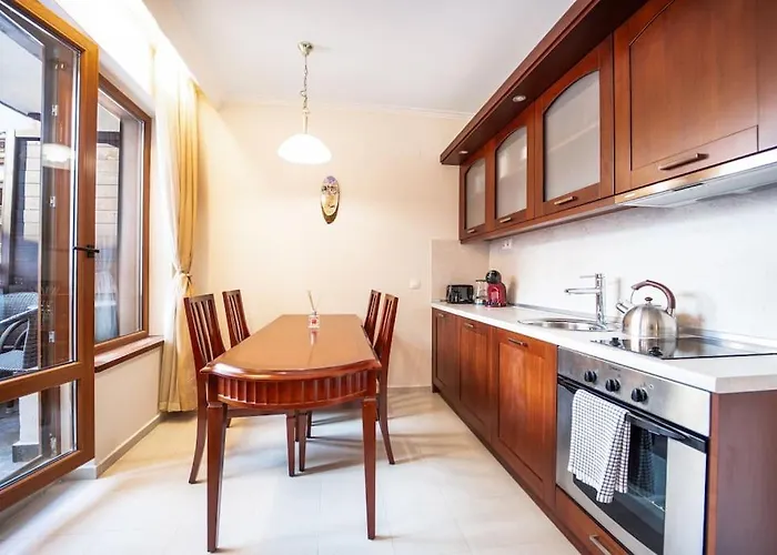 Host2u Slope-side By The Gondola * Bansko